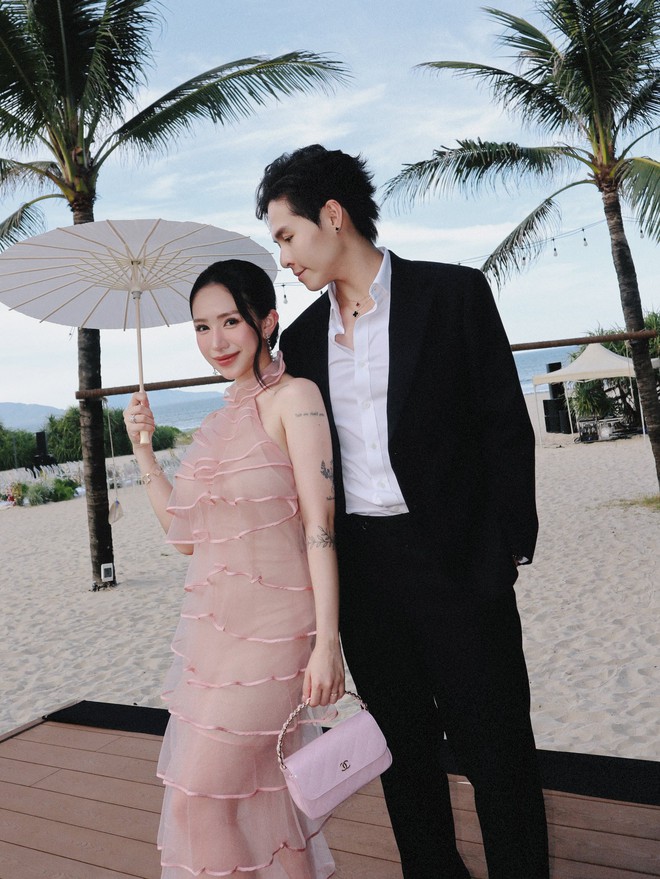 Cận cảnh nhan sắc của mẹ 4 con Joyce Phạm ở tuổi 26, mới sinh xong mà xinh đẹp cỡ này thì "hợp đẻ" quá rồi- Ảnh 8. Cận cảnh nhan sắc của mẹ 4 con Joyce Phạm ở tuổi 26, mới sinh xong mà xinh đẹp cỡ này thì "hợp đẻ" quá rồi- Ảnh 8.