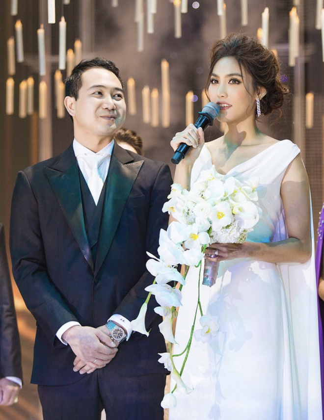 Nàng dâu của gia tộc giàu có bậc nhất Việt Nam dùng đồ hiệu ở một đẳng cấp khác- Ảnh 2. Nàng dâu của gia tộc giàu có bậc nhất Việt Nam dùng đồ hiệu ở một đẳng cấp khác- Ảnh 2.