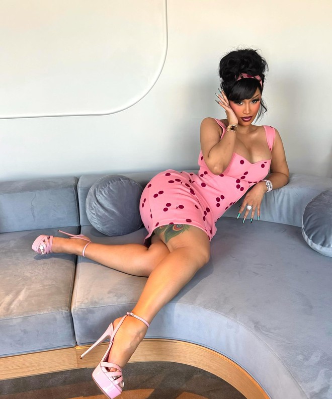 Thứ viral thứ 2 trong phiên tòa "mắc cười" của Cardi B- Ảnh 12.