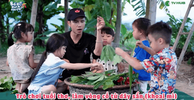 "Bố ơi mình đi đâu thế?" tập 12: Neko Lê đưa các con trở về tuổi thơ trong veo với vòng tay lá sắn- Ảnh 3. "Bố ơi mình đi đâu thế?" tập 12: Neko Lê đưa các con trở về tuổi thơ trong veo với vòng tay lá sắn- Ảnh 3.