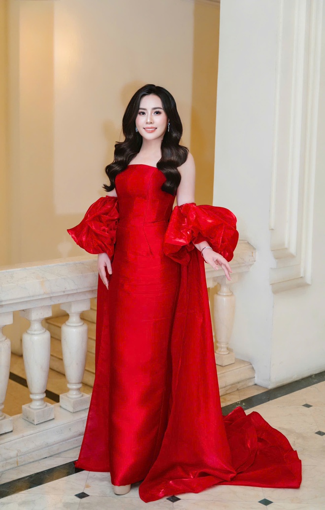 Hoa hậu Phan Kim Oanh khởi động Mrs Earth Vietnam 2025- Ảnh 3. Hoa hậu Phan Kim Oanh khởi động Mrs Earth Vietnam 2025- Ảnh 3.