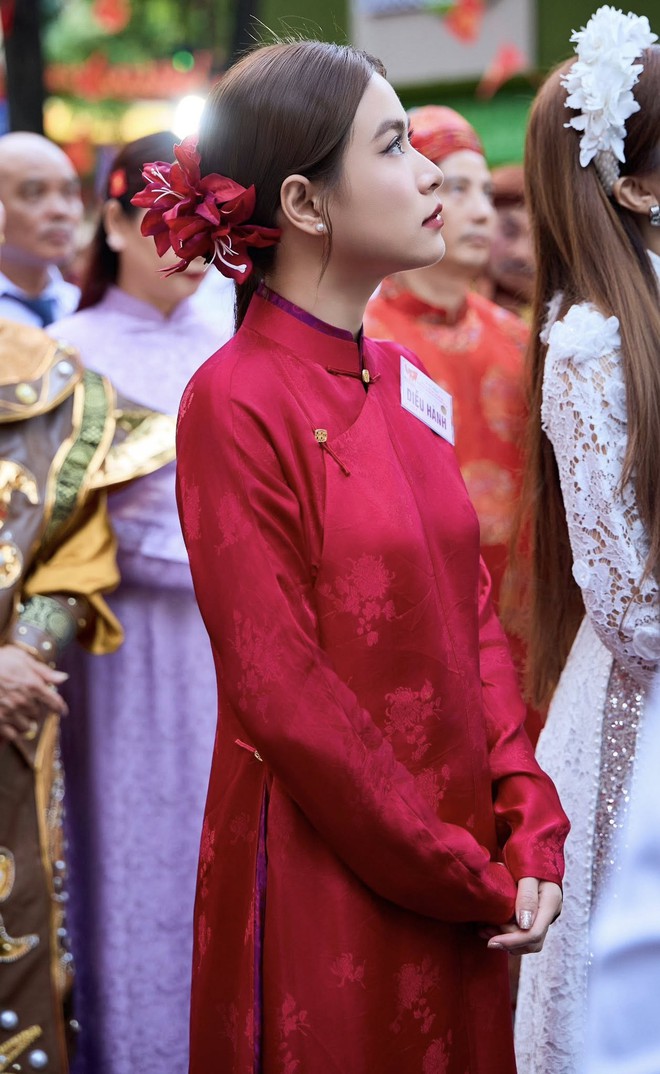 Sao Việt đồng loạt khoe sắc mừng ngày Tết Độc Lập, nhìn những khung hình đầy tự hào mới thấy: Hòa bình đẹp lắm- Ảnh 14. Sao Việt đồng loạt khoe sắc mừng ngày Tết Độc Lập, nhìn những khung hình đầy tự hào mới thấy: Hòa bình đẹp lắm- Ảnh 14.