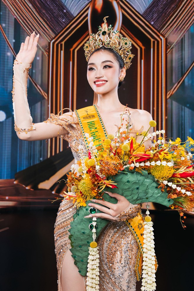 Vừa đăng quang, Hoa hậu Nguyễn Thị Yến Nhi đã gặp "bão bình luận" tranh cãi về nhan sắc, Quế Anh cũng được réo tên- Ảnh 2.
