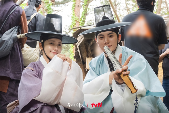 Mỹ nam 2K đang thống trị 42 quốc gia: Cao 1m9, body cơ bắp, khiến Yoona (SNSD) và cả MXH dính "hội chứng Chôn-ha"- Ảnh 9.