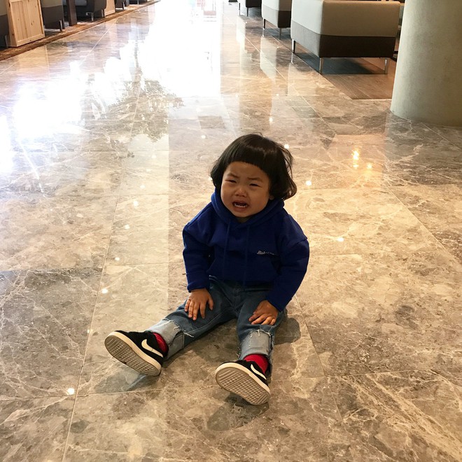 Cô gái trẻ gây bức xúc khi tỏ thái độ "phiền", "ghét trẻ con" để nói về 1 bé gái: Đừng đòi hỏi bố mẹ phải dạy bảo được em bé 3 tuổi NGOAN- Ảnh 7.