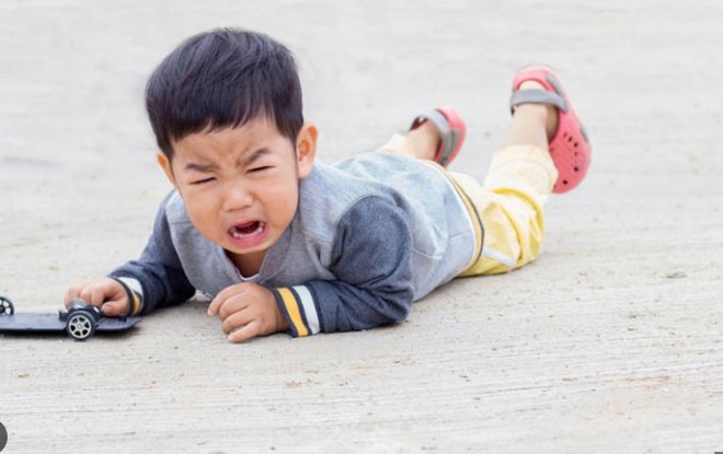 Cô gái trẻ gây bức xúc khi tỏ thái độ "phiền", "ghét trẻ con" để nói về 1 bé gái: Đừng đòi hỏi bố mẹ phải dạy bảo được em bé 3 tuổi NGOAN- Ảnh 6.