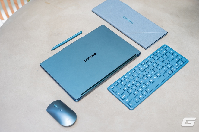 Trải nghiệm nhanh Lenovo Yoga Book 9i Gen 10: Màn hình kép, hiệu năng cao cùng loạt trải nghiệm sáng tạo linh hoạt, ai sẽ là người cần?- Ảnh 9.
