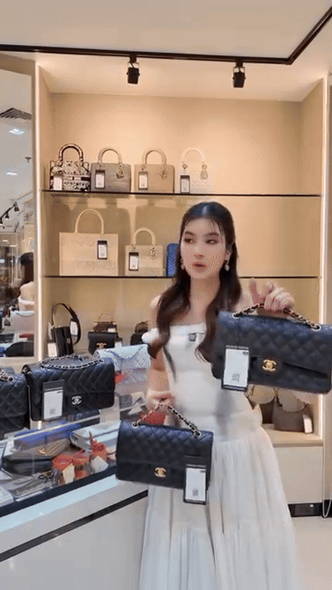 Bạn của Lisa là “phú bà mua tất” đất Thái Lan, cách dùng hàng hiệu khác hẳn nhiều phú bà khác- Ảnh 24.