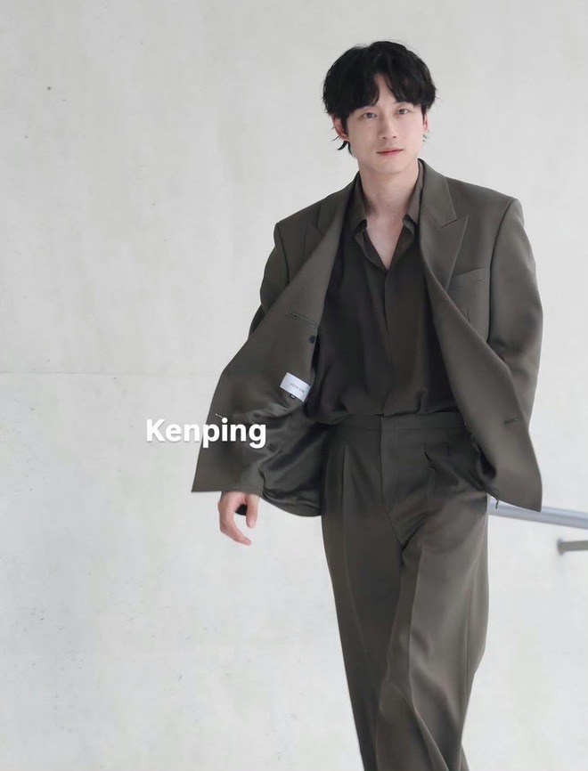 Hứa Quang Hán - Byeon Woo Seok quá bảnh, cùng nữ thần AI đổ bộ event của Gentle Monster- Ảnh 25.