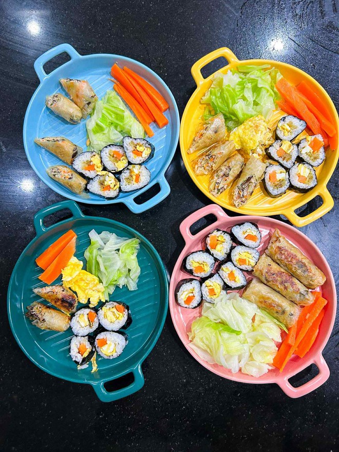Mẹ 4 con 