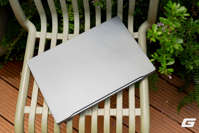 Đây là bộ đôi ASUS truc tiep bong da keo nha cai S5: Kẻ thì intel, người lại AMD, 14 hay 16 inch cho mùa tựu trường?- Ảnh 33.