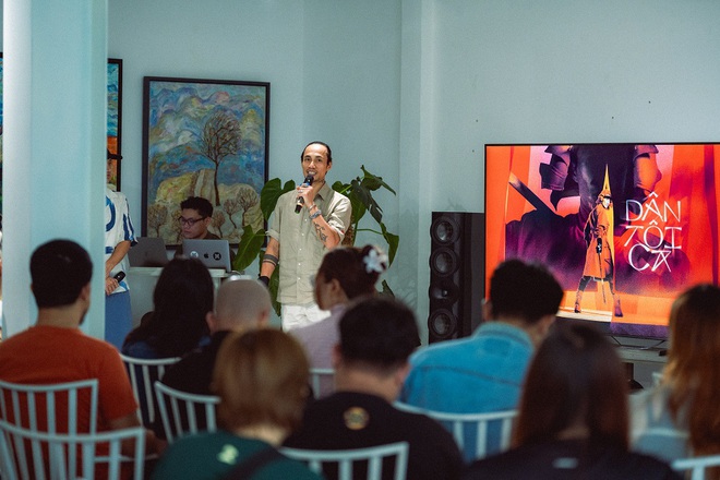 Phạm Anh Khoa: "Có những lúc, tôi chọn im lặng không phải để rút lui"- Ảnh 2. Phạm Anh Khoa: "Có những lúc, tôi chọn im lặng không phải để rút lui"- Ảnh 2.