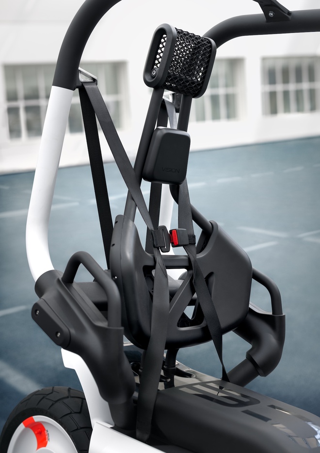 BMW tái định nghĩa truc tiep bong da vtv6 toàn của xe máy điện với Vision CE: Có dây đai truc tiep bong da vtv6 toàn, tự cân bằng và không cần đội mũ bảo hiểm- Ảnh 10.