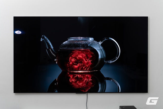 Trải nghiệm TV không dây LG OLED evo M5: Vẫn nhanh mượt, nét căng, tấm nền 144Hz sáng đẹp rất "sướng mắt"- Ảnh 9. Trải nghiệm TV không dây LG OLED evo M5: Vẫn nhanh mượt, nét căng, tấm nền 144Hz sáng đẹp rất "sướng mắt"- Ảnh 9.
