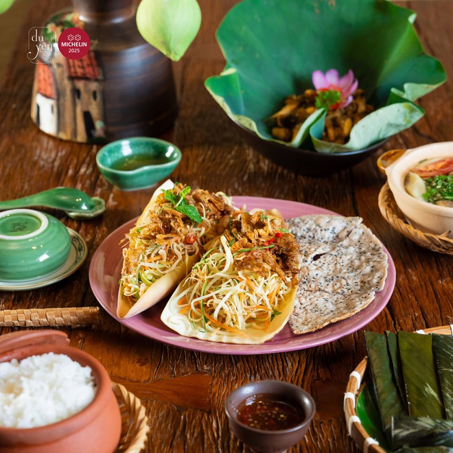 Những nh&agrave; h&agrave;ng chay c&ograve;n đẹp hơn studio: Giới trẻ tấm tắc khen ngon, đến cả Michelin cũng gọi t&ecirc;n- Ảnh 18.