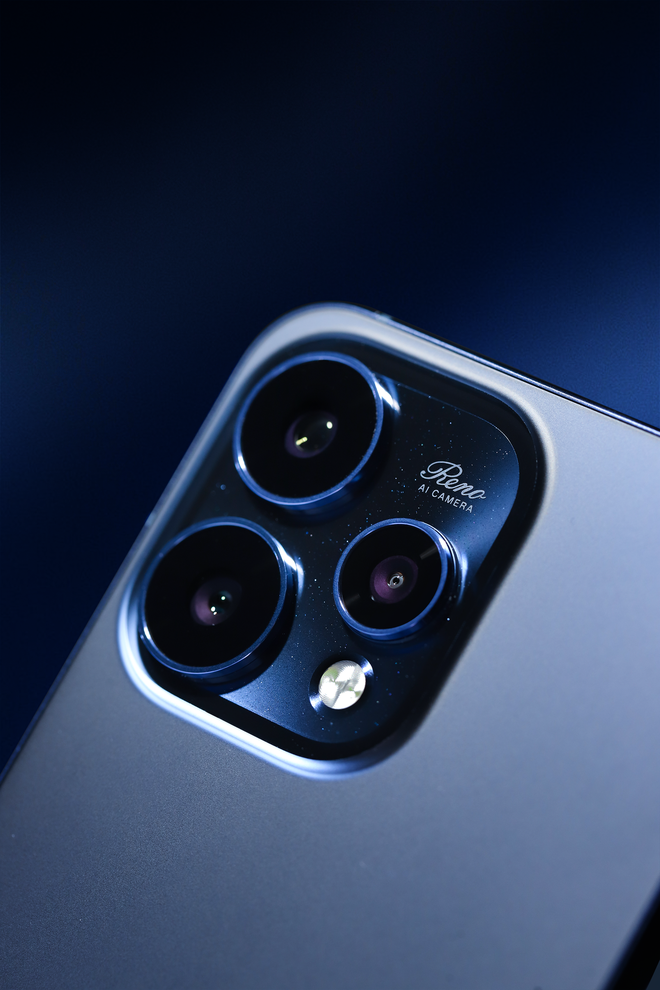 OPPO Reno15 Series ra mắt tại Việt Nam: "Chuyên gia chân dung AI" lên đời, pin lớn đến 7.000mAh, sạc nhanh 80W- Ảnh 4.