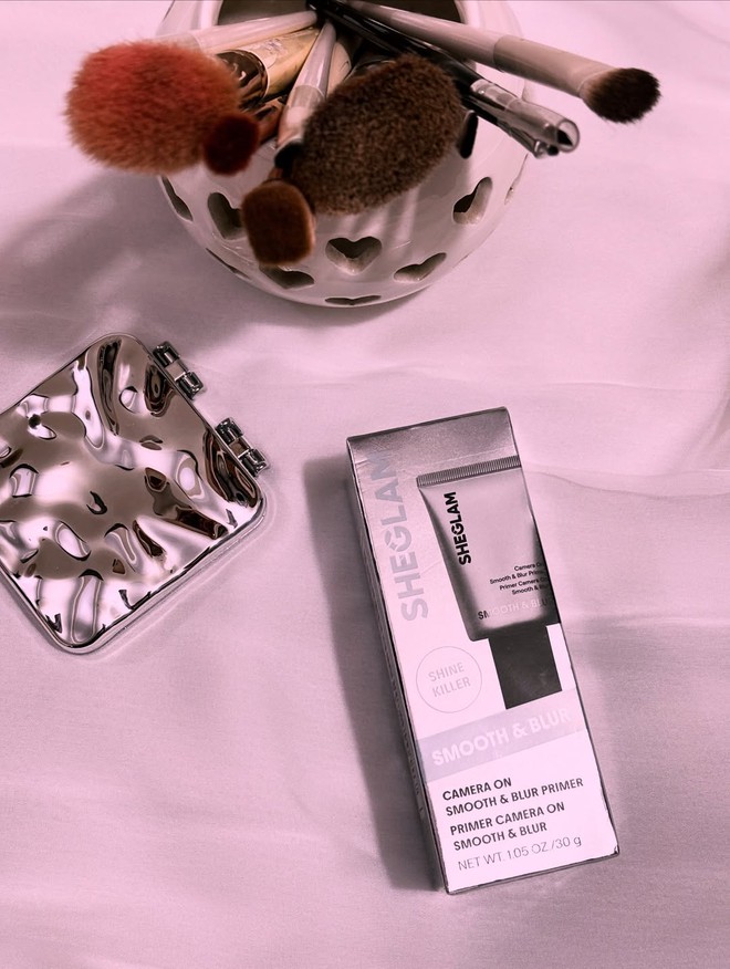 Kem l&oacute;t gi&aacute; chưa tới 200k đang h&uacute;t tới 70 triệu lượt quan t&acirc;m v&igrave; l&ecirc;n da qu&aacute; ảo- Ảnh 1.