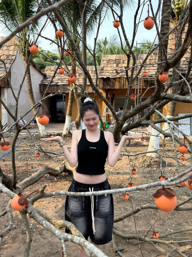 Ngọc Trinh da trắng mịn, eo thon đẳng cấp nhờ 2 loại nước dân dã, 1 loại rau rẻ bèo bán đầy chợ Việt- Ảnh 3.