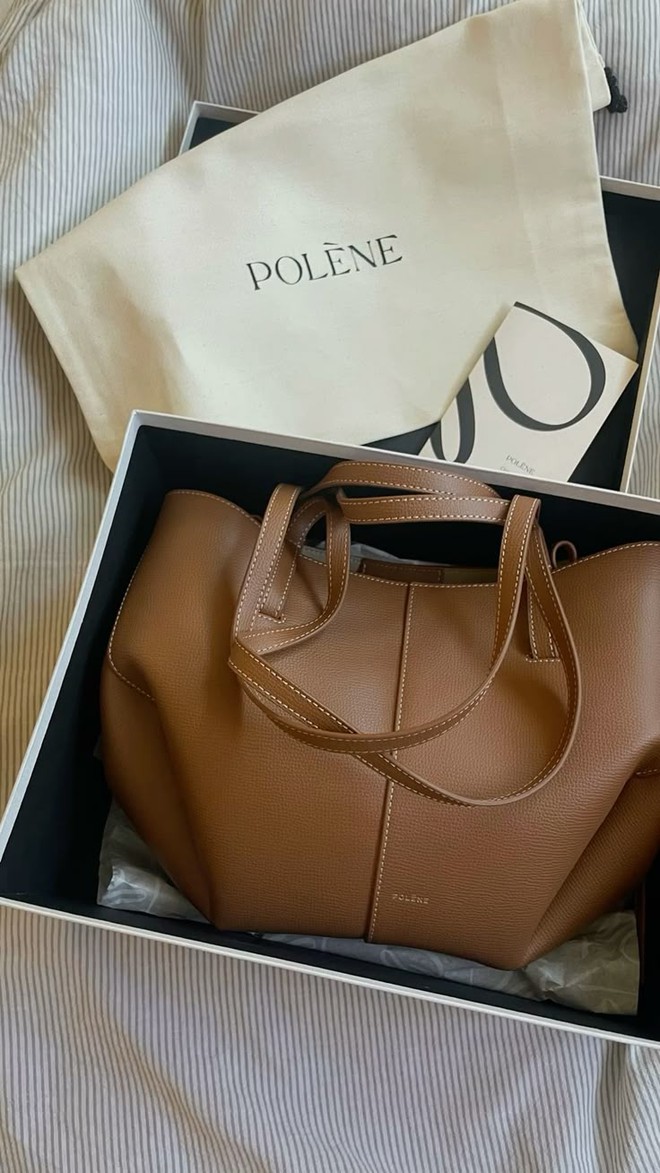 Pol&egrave;ne sắp tăng gi&aacute;, d&acirc;n t&igrave;nh xếp h&agrave;ng d&agrave;i tranh thủ mua gom- Ảnh 14.