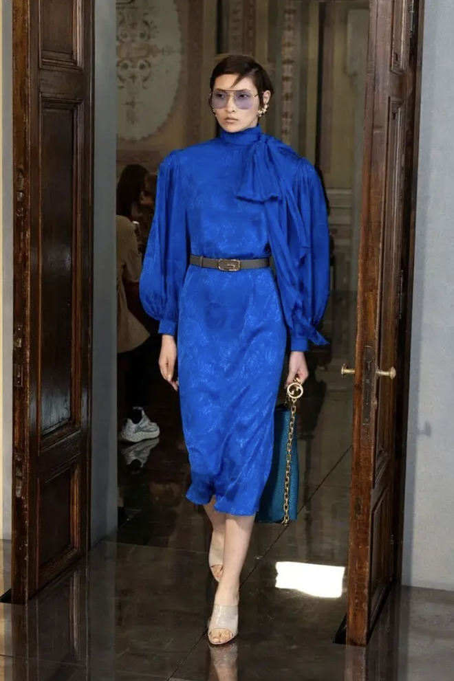 Dự b&aacute;o 10 gam m&agrave;u thống trị Xu&acirc;n H&egrave; 2026: Từ "chữa l&agrave;nh" dịu nhẹ đến rực rỡ ki&ecirc;u h&atilde;nh, mặc l&ecirc;n l&agrave; thấy kh&iacute; chất ng&uacute;t ng&agrave;n- Ảnh 19.