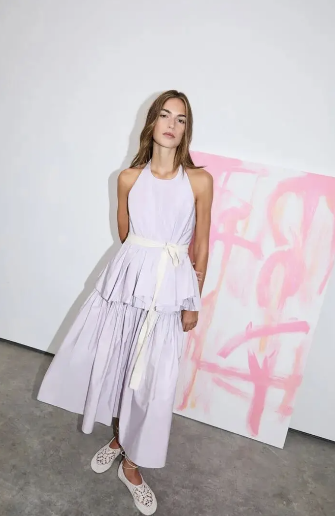 Dự b&aacute;o 10 gam m&agrave;u thống trị Xu&acirc;n H&egrave; 2026: Từ "chữa l&agrave;nh" dịu nhẹ đến rực rỡ ki&ecirc;u h&atilde;nh, mặc l&ecirc;n l&agrave; thấy kh&iacute; chất ng&uacute;t ng&agrave;n- Ảnh 43.