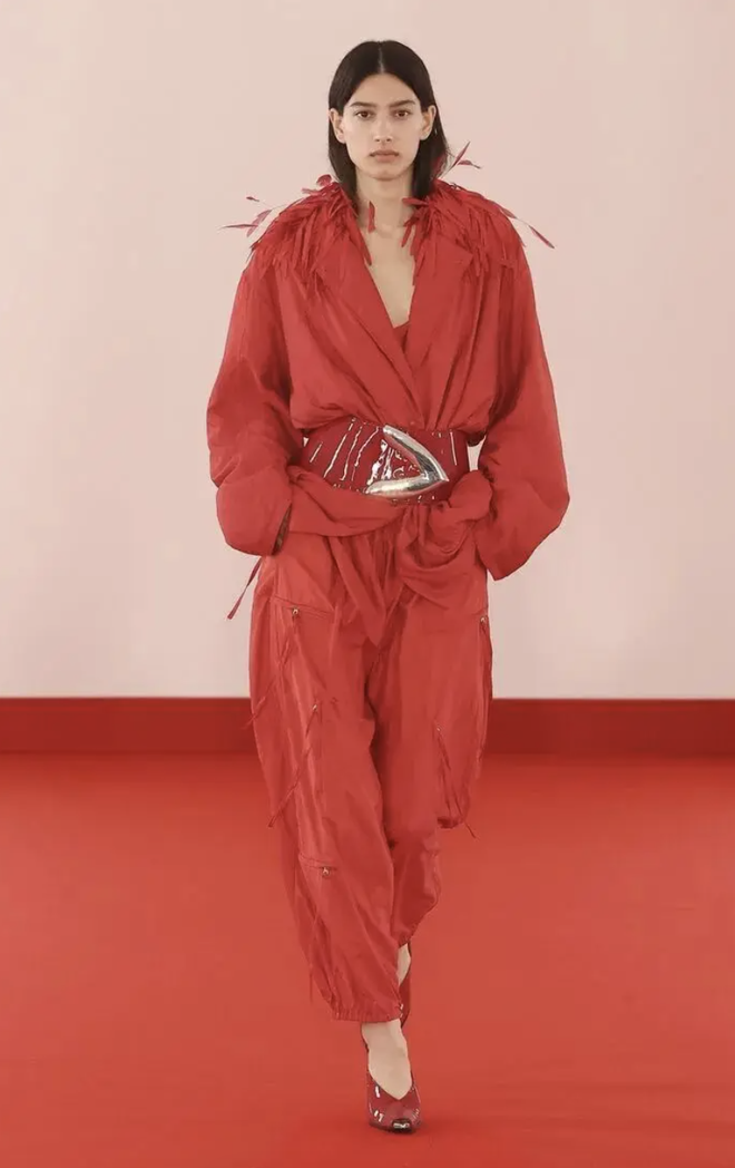 Dự b&aacute;o 10 gam m&agrave;u thống trị Xu&acirc;n H&egrave; 2026: Từ "chữa l&agrave;nh" dịu nhẹ đến rực rỡ ki&ecirc;u h&atilde;nh, mặc l&ecirc;n l&agrave; thấy kh&iacute; chất ng&uacute;t ng&agrave;n- Ảnh 48.