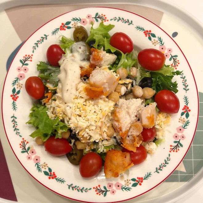 Một c&ocirc; g&aacute;i giảm liền 32kg nhờ ki&ecirc;n tr&igrave; với 4 loại thực phẩm, kh&ocirc;ng hề nhịn ăn- Ảnh 10.