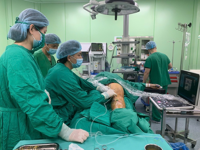 Tâm sự của BS ngành mạch máu visual như tài tử xứ Hàn: Hơn 14 năm chạy đua thời gian cứu người đột quỵ, có những "giá như" day dứt chưa bao giờ nguôi- Ảnh 8. Tâm sự của BS ngành mạch máu visual như tài tử xứ Hàn: Hơn 14 năm chạy đua thời gian cứu người đột quỵ, có những "giá như" day dứt chưa bao giờ nguôi- Ảnh 8.