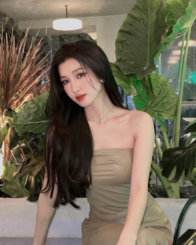 Loại kem chống nắng &Aacute; hậu Phương Nhi vẫn d&ugrave;ng để da trẻ m&atilde;i, visual trong trẻo long lanh qu&aacute; xứng đ&aacute;ng thần ti&ecirc;n tỷ tỷ thế hệ mới- Ảnh 4.