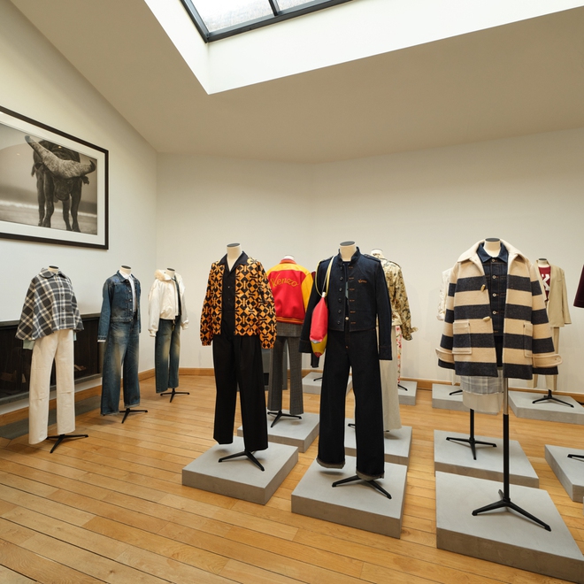 Kenzo Thu - Đ&ocirc;ng 2026: Hai thế hệ đồng vọng dưới th&aacute;nh đường xưa- Ảnh 4.