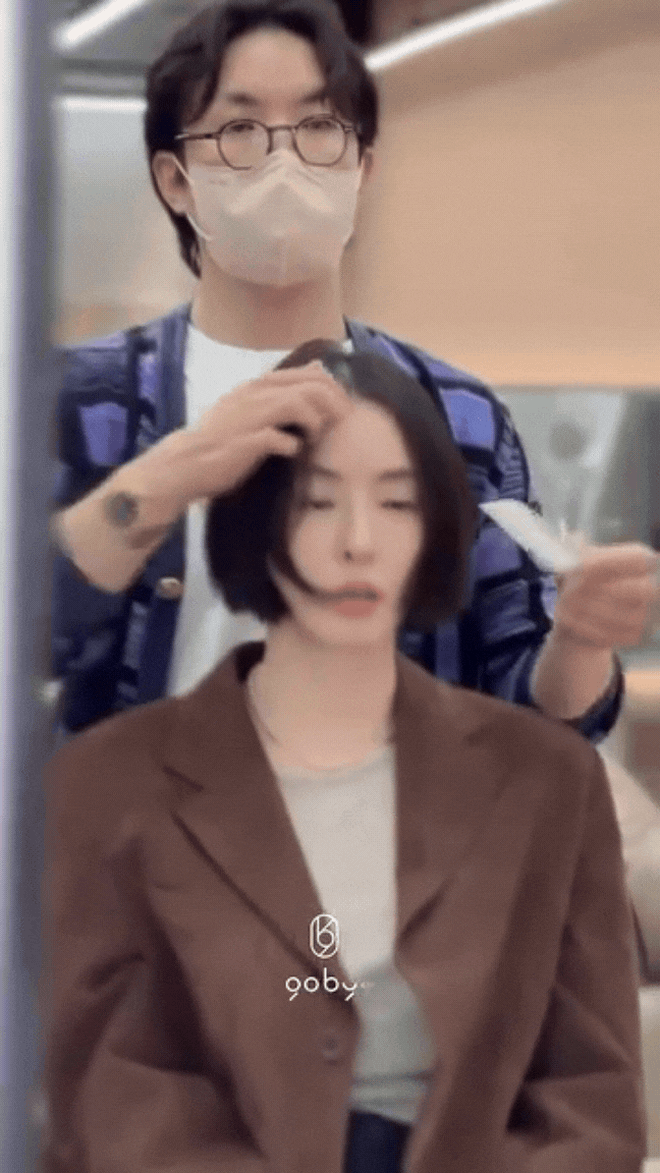 Minh tinh 40 tuổi khiến netizen chia 2 phe- Ảnh 11.