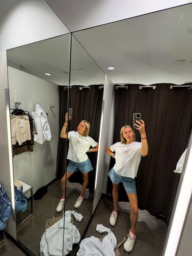 Từ bộ xương khô trở nên tràn đầy sức sống: Hành trình chữa lành của cô gái từng bị cân nặng kiểm soát cả cuộc đời- Ảnh 13. Từ bộ xương khô trở nên tràn đầy sức sống: Hành trình chữa lành của cô gái từng bị cân nặng kiểm soát cả cuộc đời- Ảnh 13.