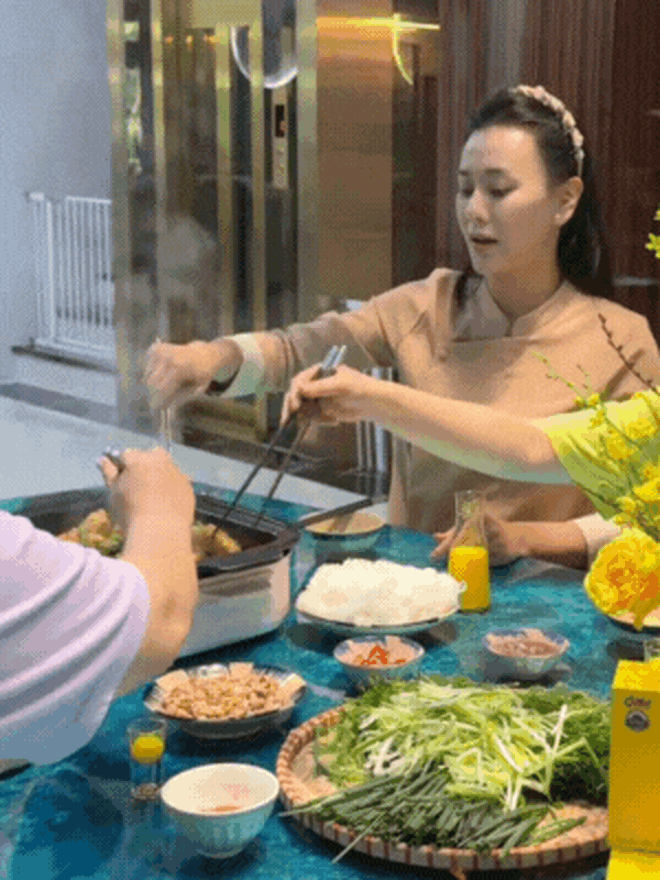 Phương Oanh trở lại- Ảnh 3. Phương Oanh trở lại- Ảnh 3.