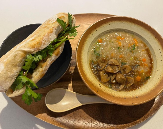 Nữ ca sĩ ở biệt thự 300 m2: Ăn chay trường, muốn sống hướng nội hết phần đời còn lại sau biến cố- Ảnh 6. Nữ ca sĩ ở biệt thự 300 m2: Ăn chay trường, muốn sống hướng nội hết phần đời còn lại sau biến cố- Ảnh 6.