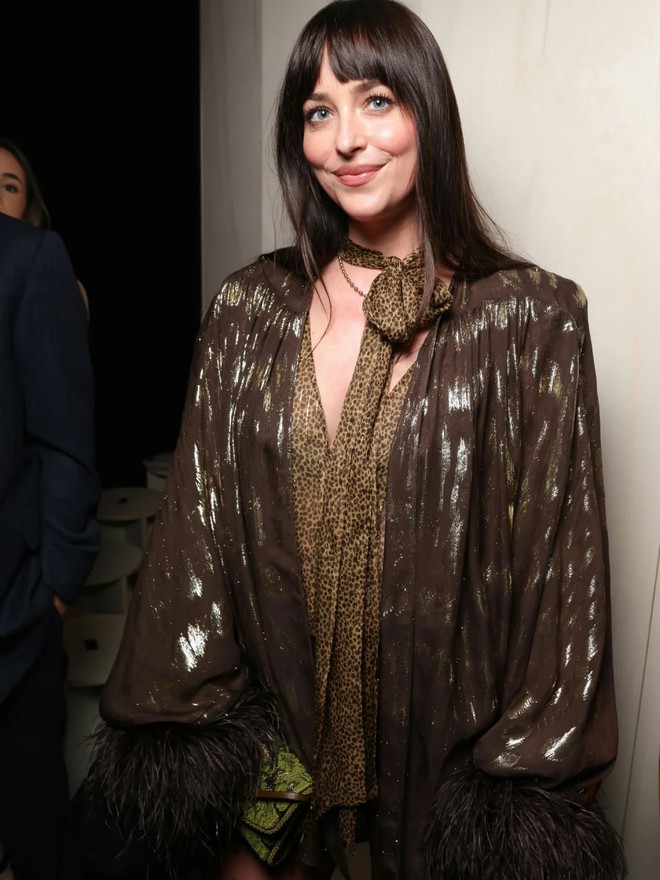 Mỹ nh&acirc;n 18+ vướng tranh c&atilde;i v&igrave; trang phục: Body n&eacute;t tới mức muốn mặc g&igrave; cũng được đ&acirc;y sao?- Ảnh 5.