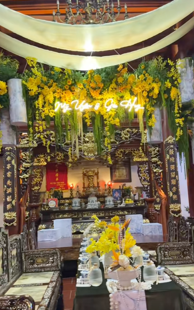 Đ&aacute;m cưới Bi&ecirc;n H&ograve;a g&acirc;y ấn tượng mạnh: Kh&ocirc;ng ph&ocirc; trương hồi m&ocirc;n nhưng tư gia nh&agrave; g&aacute;i khiến ai nh&igrave;n cũng "ao ước"- Ảnh 5.