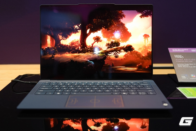 Fan bóng đá chú ý: Lenovo bắt tay cùng FIFA, đem loạt laptop phiên bản đặc biệt "World Cup 26 Edition" tới CES 2026- Ảnh 14. Fan bóng đá chú ý: Lenovo bắt tay cùng FIFA, đem loạt laptop phiên bản đặc biệt "World Cup 26 Edition" tới CES 2026- Ảnh 14.