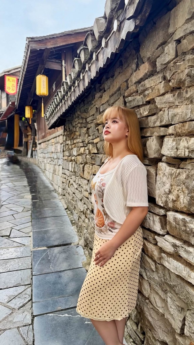 2 con gái siêu mẫu Thúy Hạnh tuổi thiếu nữ: Xinh đẹp nổi bật và được kỳ vọng nối nghiệp mẹ- Ảnh 10.