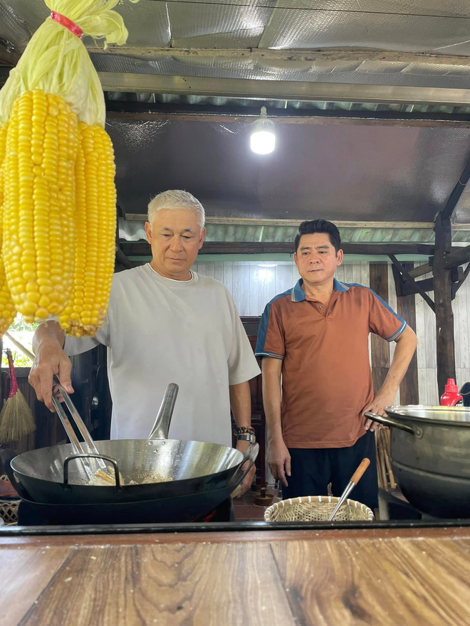 Bỏ phố về vườn mỗi khi rảnh, "vua Bảo Đại đẹp nhất m&agrave;n ảnh" đầu tư g&igrave; cho khu đất 6.000m&sup2; ở miền T&acirc;y?- Ảnh 15.