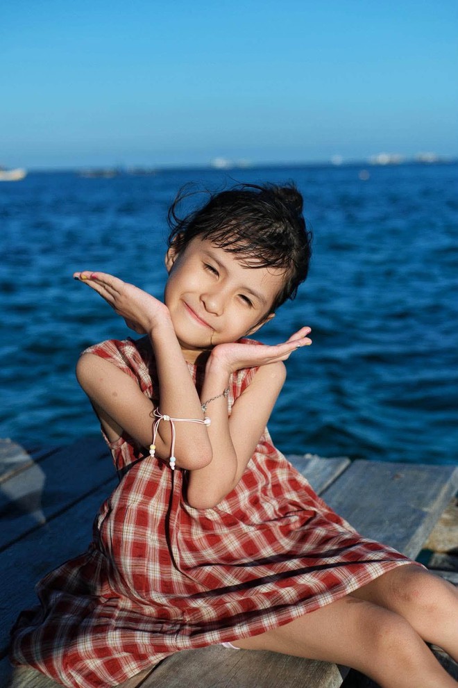 Bé Sol của hiện tại: Con gái Thiên An và Jack càng lớn càng xinh, visual trong trẻo cùng thần thái cực cuốn hút - Ảnh 23.