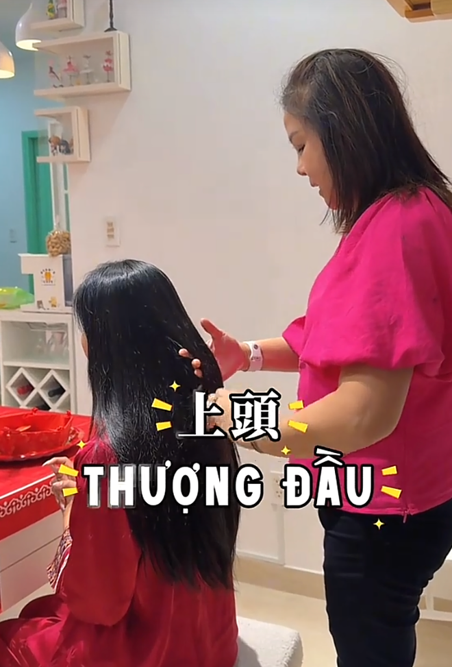 Đám cưới hot nhất khu chợ Lớn: Loạt nghi lễ lạ lùng kéo dài 6 tiếng khiến khách mời đi từ ngạc nhiên này đến ngỡ ngàng khác- Ảnh 4.