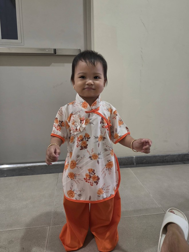 Con g&aacute;i Hoa hậu H&rsquo;Hen Ni&ecirc; cột t&oacute;c l&agrave;m điệu, biểu cảm cưng xỉu đốn tim d&acirc;n mạng - Ảnh 4.