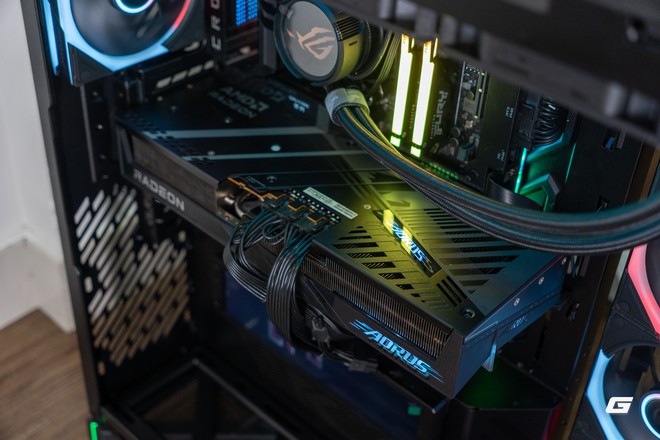 Dàn AMD chiến game 2K: Ryzen 7 9800X3D và RX 9070 XT cân Ray Tracing, đến hơn 100 fps mà không cần Frame Generation- Ảnh 4.