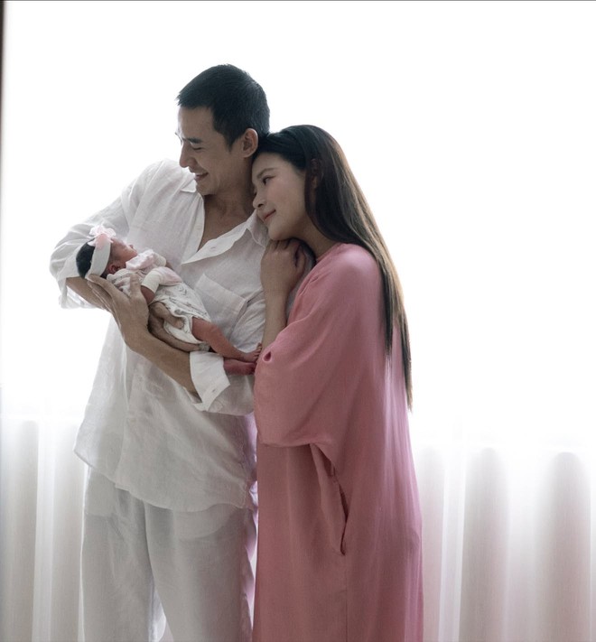 Lương Thế Th&agrave;nh - Th&uacute;y Diễm lần đầu h&eacute; lộ diện mạo con g&aacute;i &uacute;t, d&acirc;n mạng dự đo&aacute;n sẽ l&agrave; cực phẩm nhan sắc- Ảnh 1.