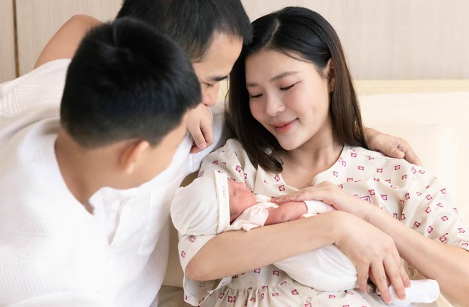 Lương Thế Th&agrave;nh - Th&uacute;y Diễm lần đầu h&eacute; lộ diện mạo con g&aacute;i &uacute;t, d&acirc;n mạng dự đo&aacute;n sẽ l&agrave; cực phẩm nhan sắc- Ảnh 5.