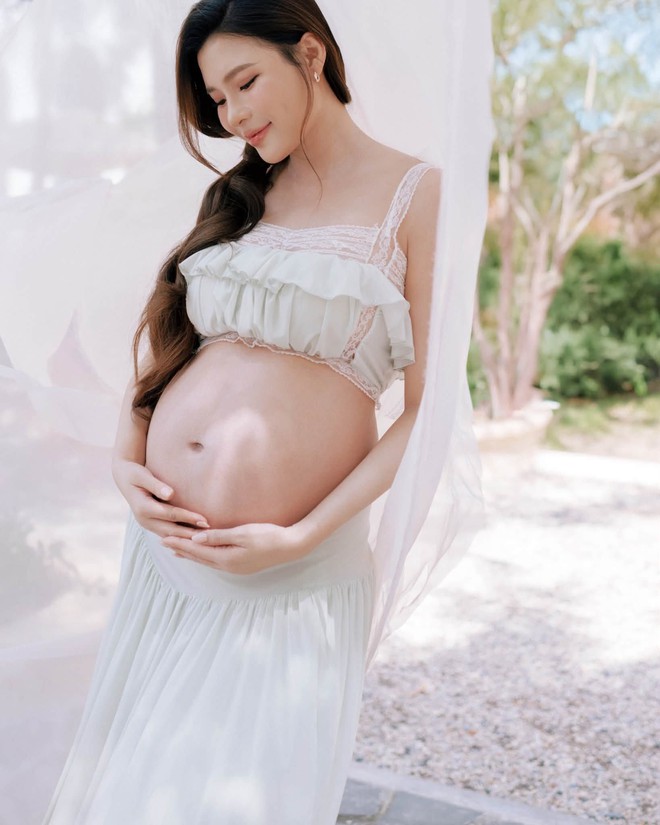 Lương Thế Th&agrave;nh - Th&uacute;y Diễm lần đầu h&eacute; lộ diện mạo con g&aacute;i &uacute;t, d&acirc;n mạng dự đo&aacute;n sẽ l&agrave; cực phẩm nhan sắc- Ảnh 9.