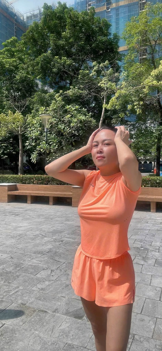 Đừng để tuổi U40 giới hạn bạn: Nhìn lối sống "nghiện" vận động của Phượng Chanel mới thấy phụ nữ càng độc lập càng cuốn hút! - Ảnh 11.