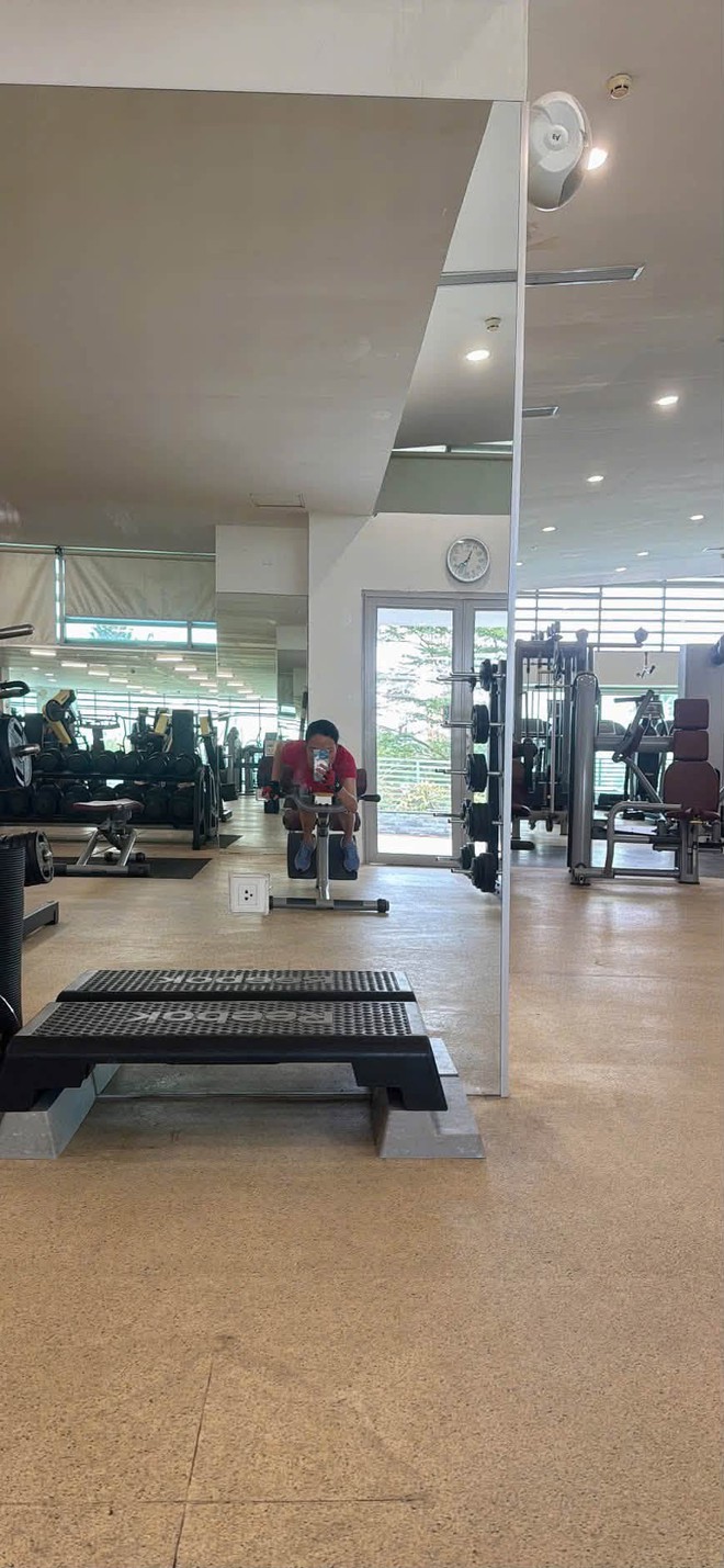 Đừng để tuổi U40 giới hạn bạn: Nhìn lối sống "nghiện" vận động của Phượng Chanel mới thấy phụ nữ càng độc lập càng cuốn hút! - Ảnh 13.