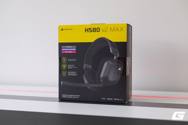 Trên tay bộ đôi Corsair SABRE v3 PRO và HS80 v2 MAX: Chuột siêu nhẹ 41g, tai nghe pin 130 giờ - Ảnh 1.