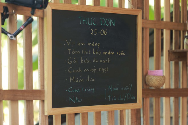 Nếu đến Huế chưa biết ăn gì, xem ngay Quán Nhà Haha: Từ xôi thịt hon đến cá kình kho, món nào cũng đậm vị Cố đô - Ảnh 17.